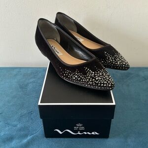 NIB NINA Rhinestone Velvet Satin Wendi slight heel Flats size 6 medium